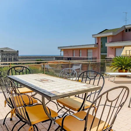 Appartamento Rivierarent Sea Terrace *