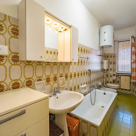 Rivierarent Sea Terrace Daire
