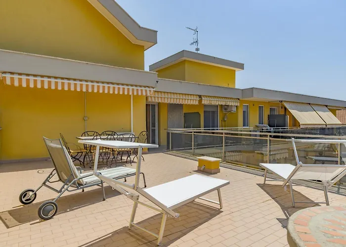 Rivierarent Sea Terrace